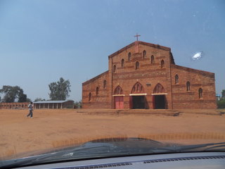 Nyabiraba, place de l'église
